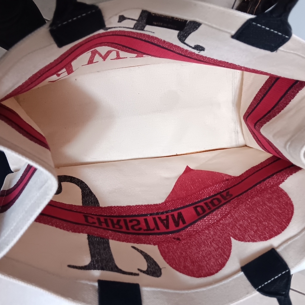 ❤️ Christian Dior LIMITED EDITION Large Book Tote DiorAmour Je T'aime  LIKE NEW✨ - Picture 16 of 16